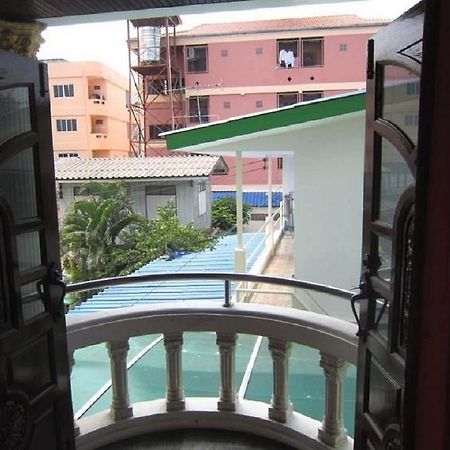 Aa Guesthouse Патая Екстериор снимка