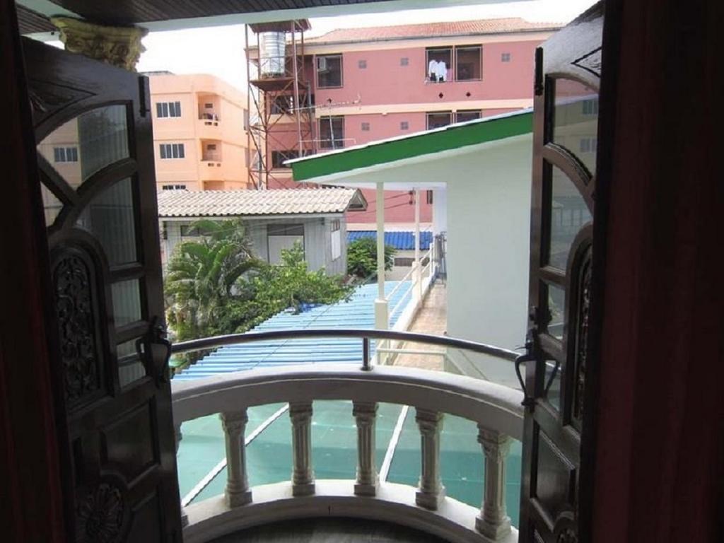 Aa Guesthouse Патая Екстериор снимка