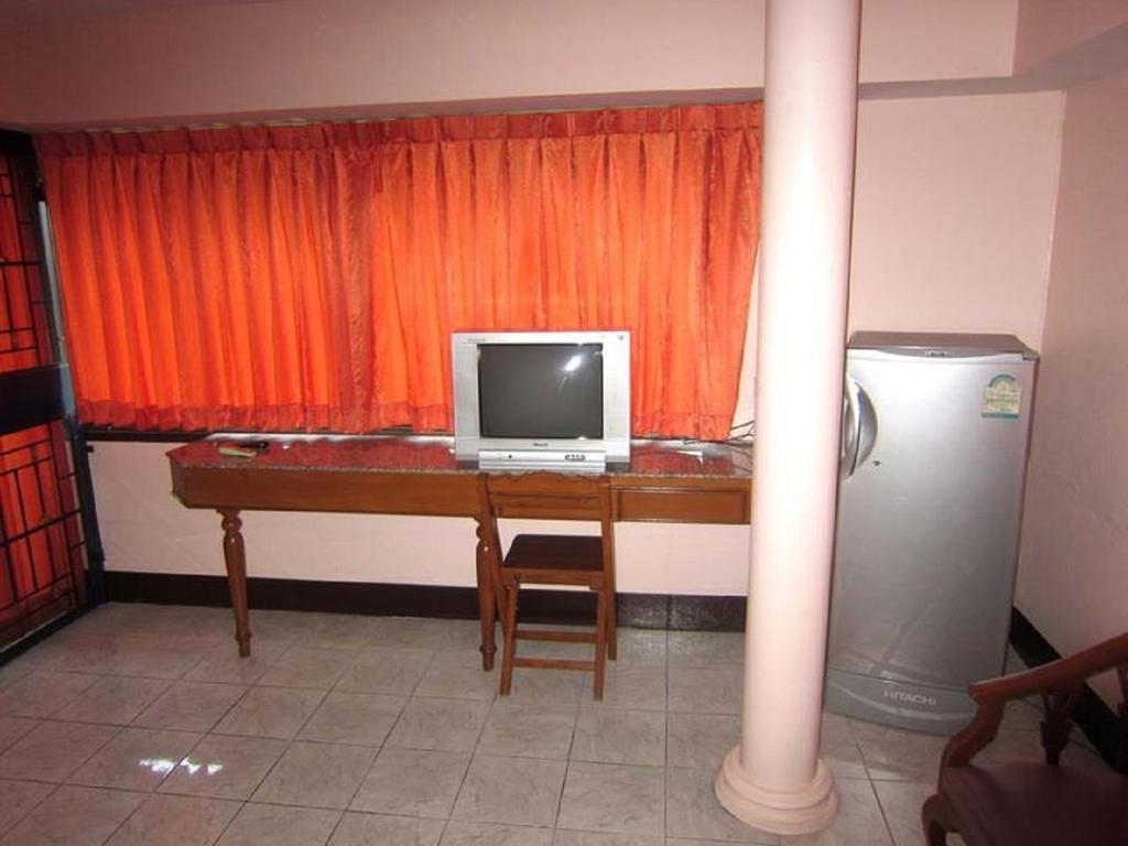 Aa Guesthouse Патая Стая снимка